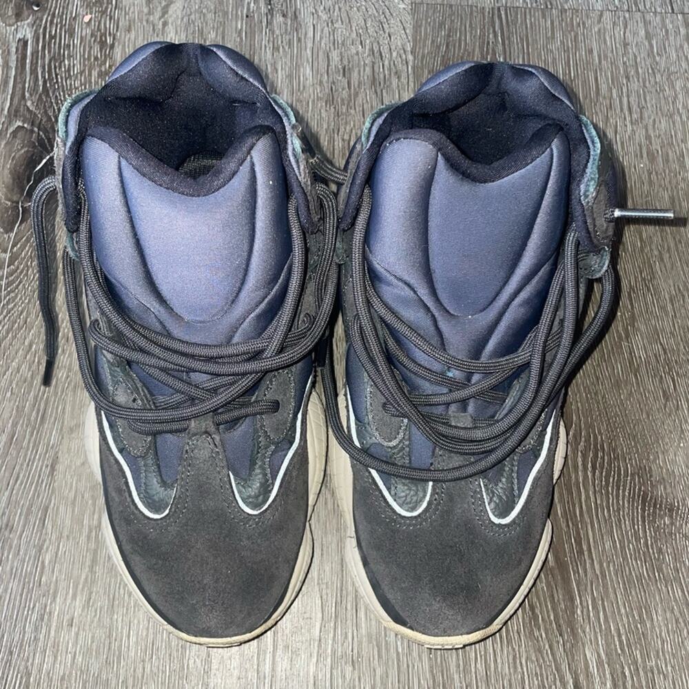 Adidas Yeezy 500 High Size 5 - Picture 3 of 6